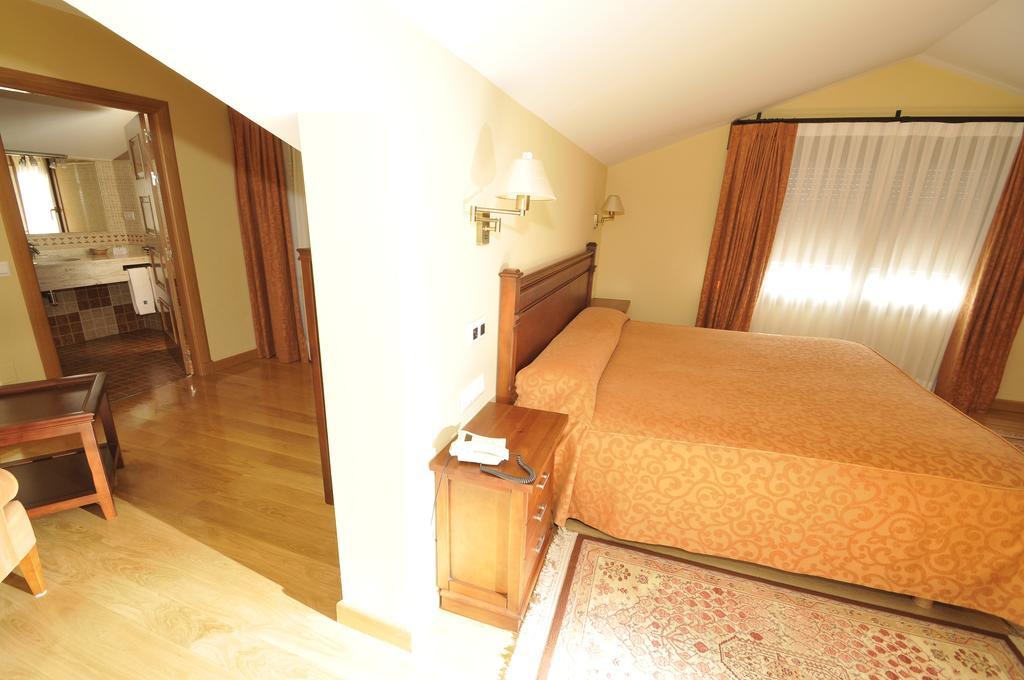Hotel Penarrubia Саорехас Экстерьер фото